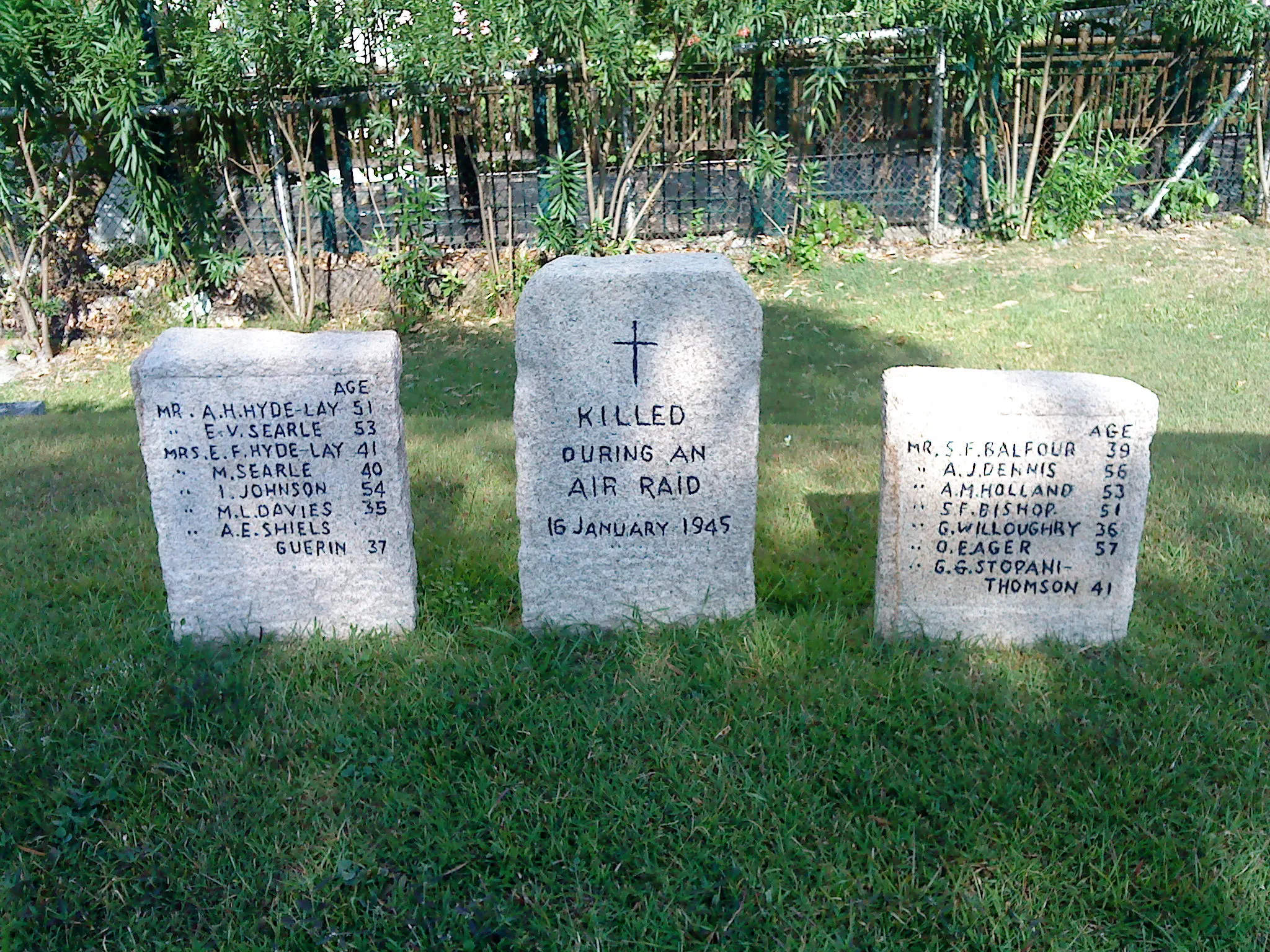 2011 Sep - Stanley Military Cemetery, Hong Kong